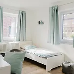Dorfkiek - Bauernhof Hopp Vadersdorf * Fehmarn